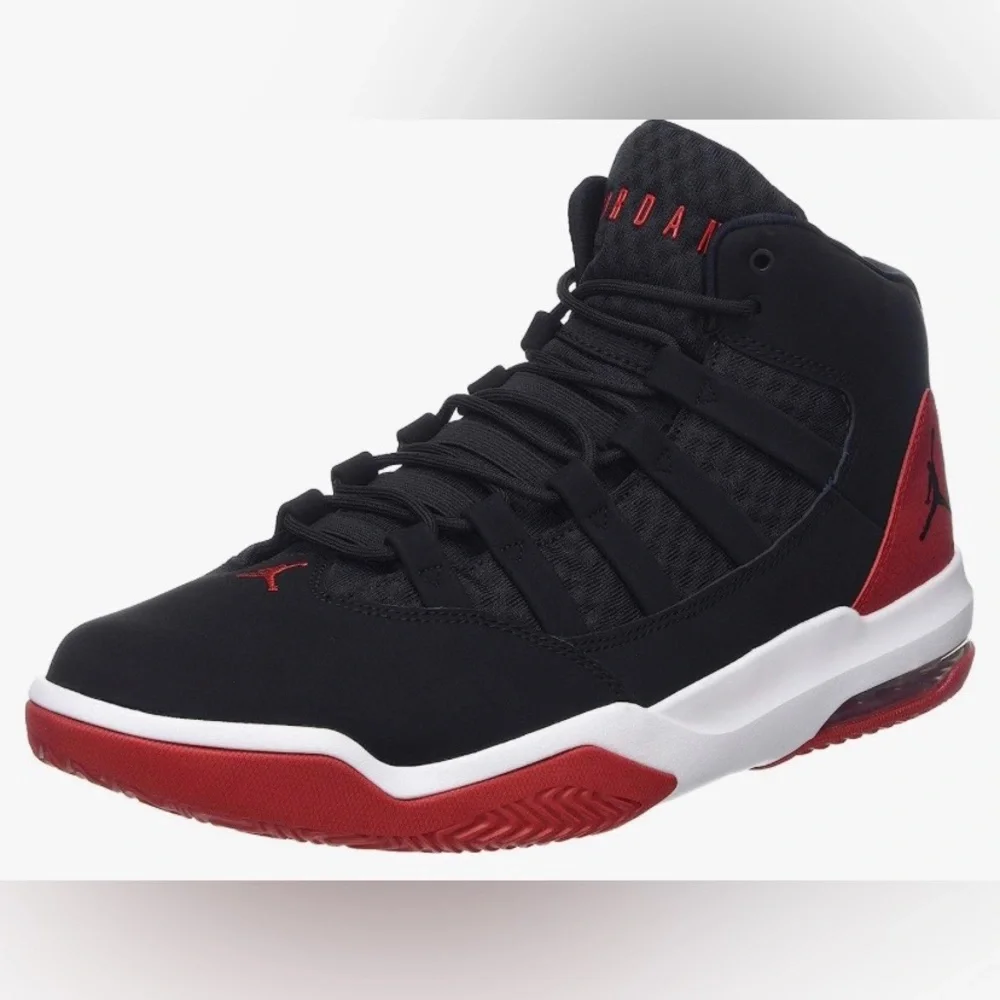 New Jordan Men's red & black Max Aura Black Basketball Shoes